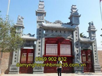 Tìm nơi thiết kế cổng tam quan đá uy tín đẹp nhất 2021