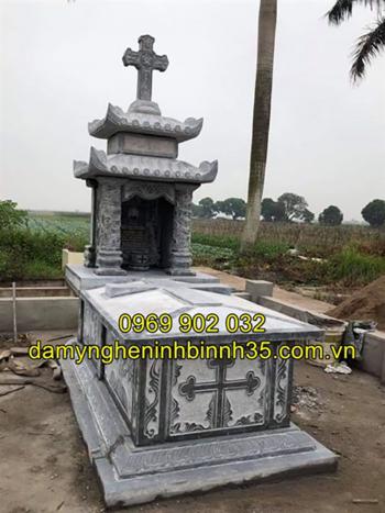 Mộ đá Công Giáo 