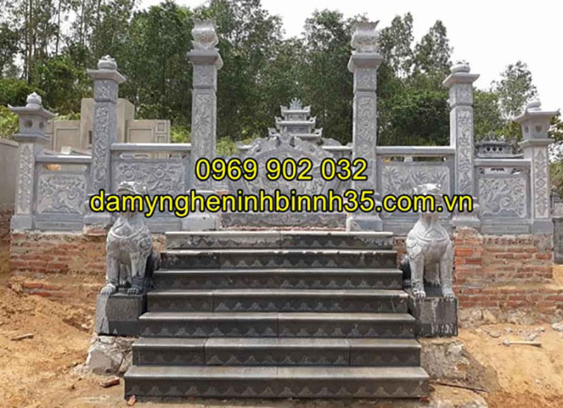 Mẫu bậc thềm đá