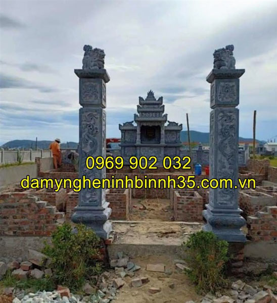 cột đá đẹp