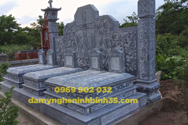 Mộ Công giáo đá xanh cao cấp