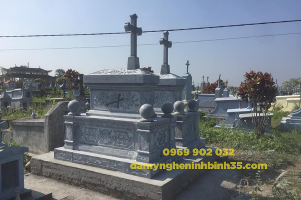 Mộ Công giáo đá xanh cao cấp