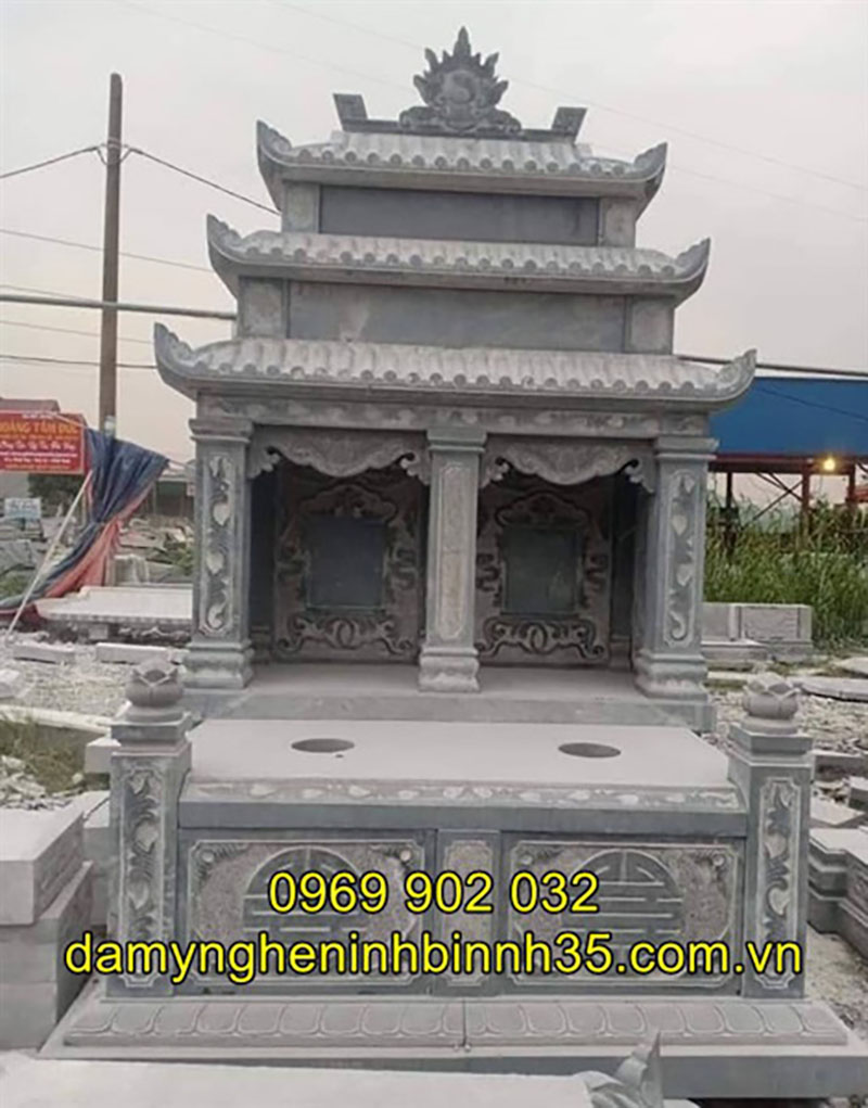 mộ đá nguyên khối