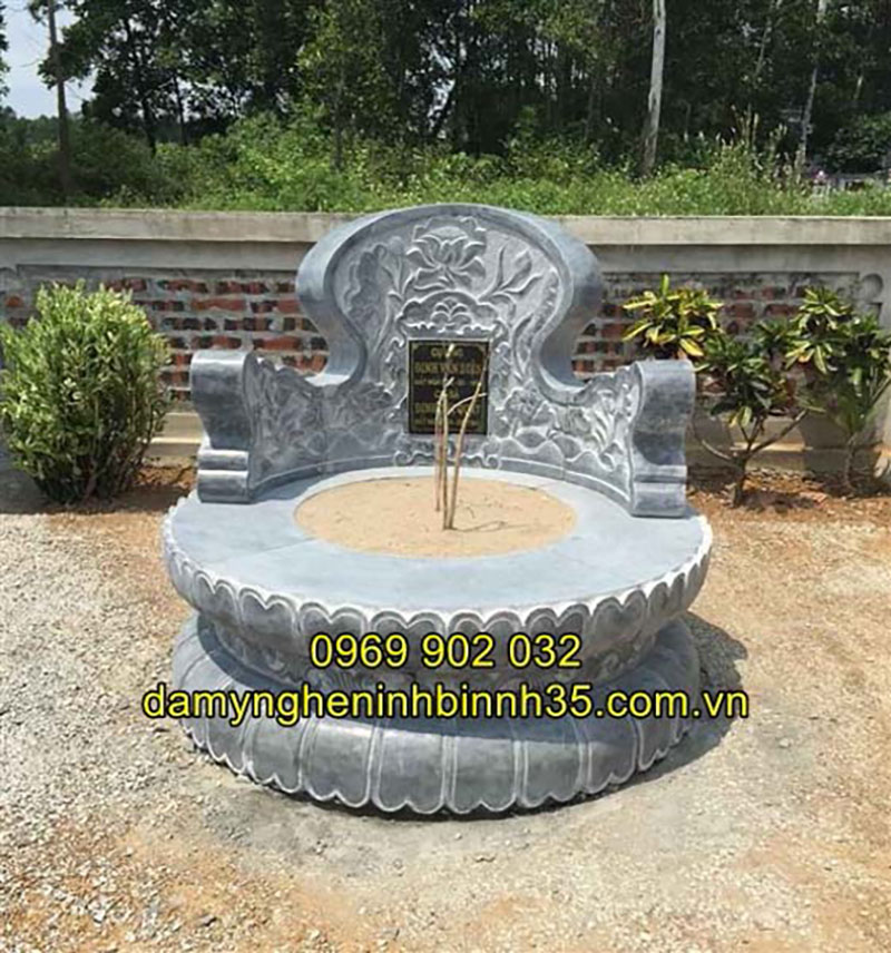 Mẫu mộ đá tròn