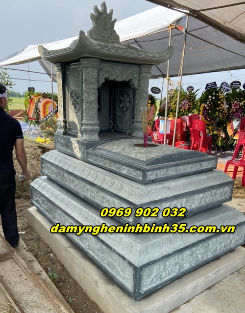 Lắp đặt mộ đá xanh rêu tại Hà Nam 01