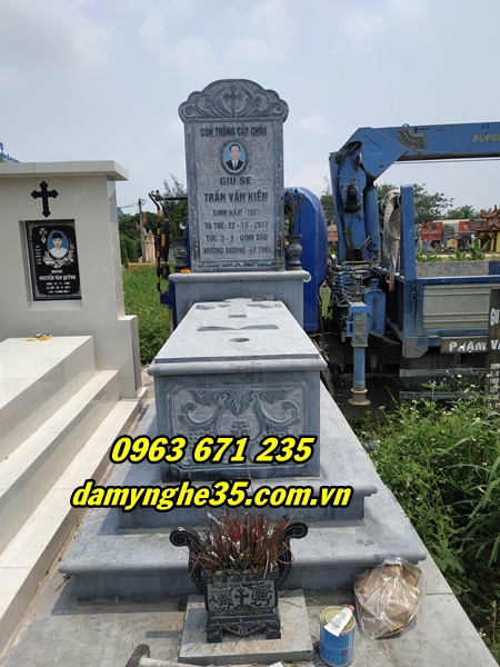 báo giá mẫu mộ đá công giáo cao cấp bán tại Hải Dương