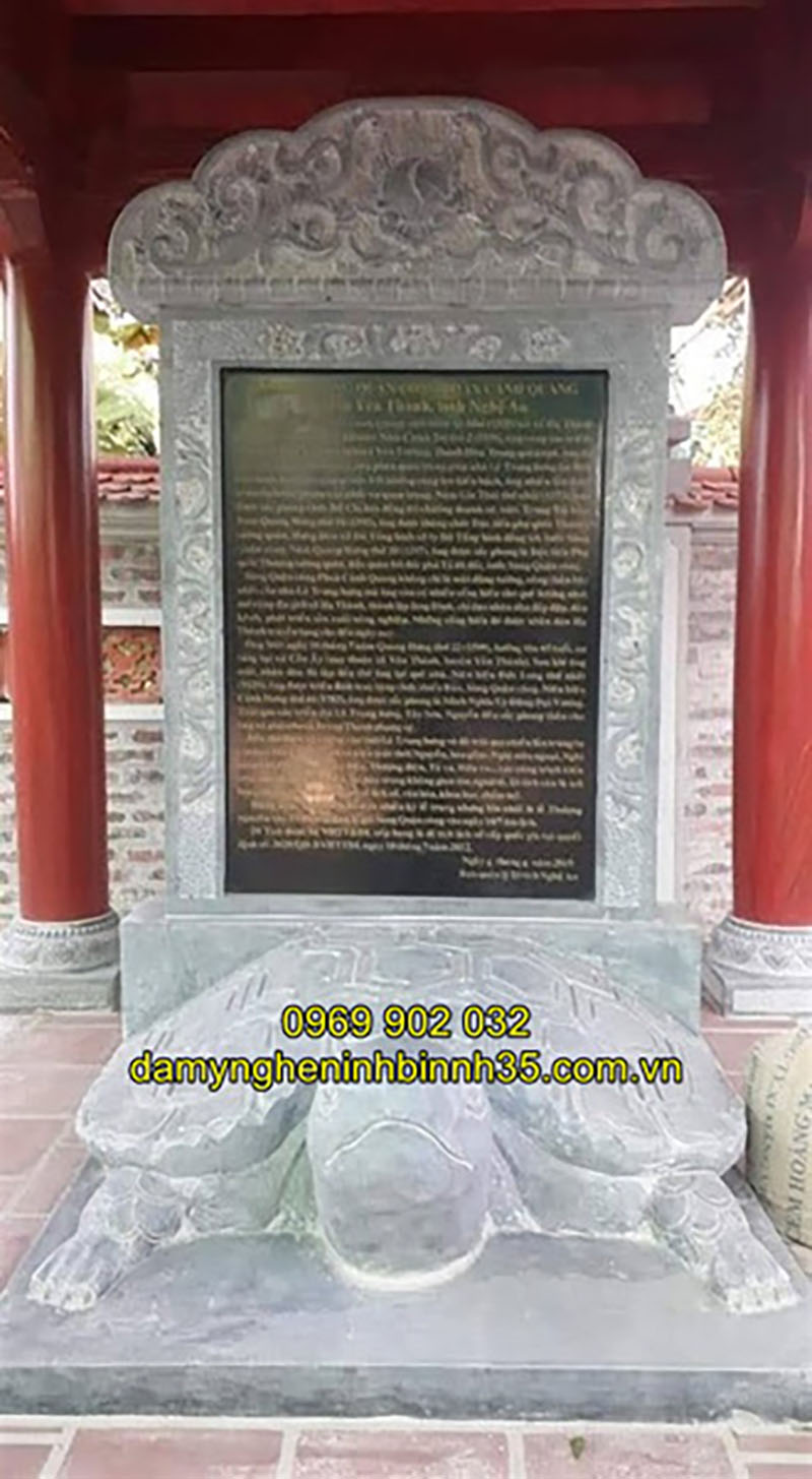 Mẫu đồ thờ đá