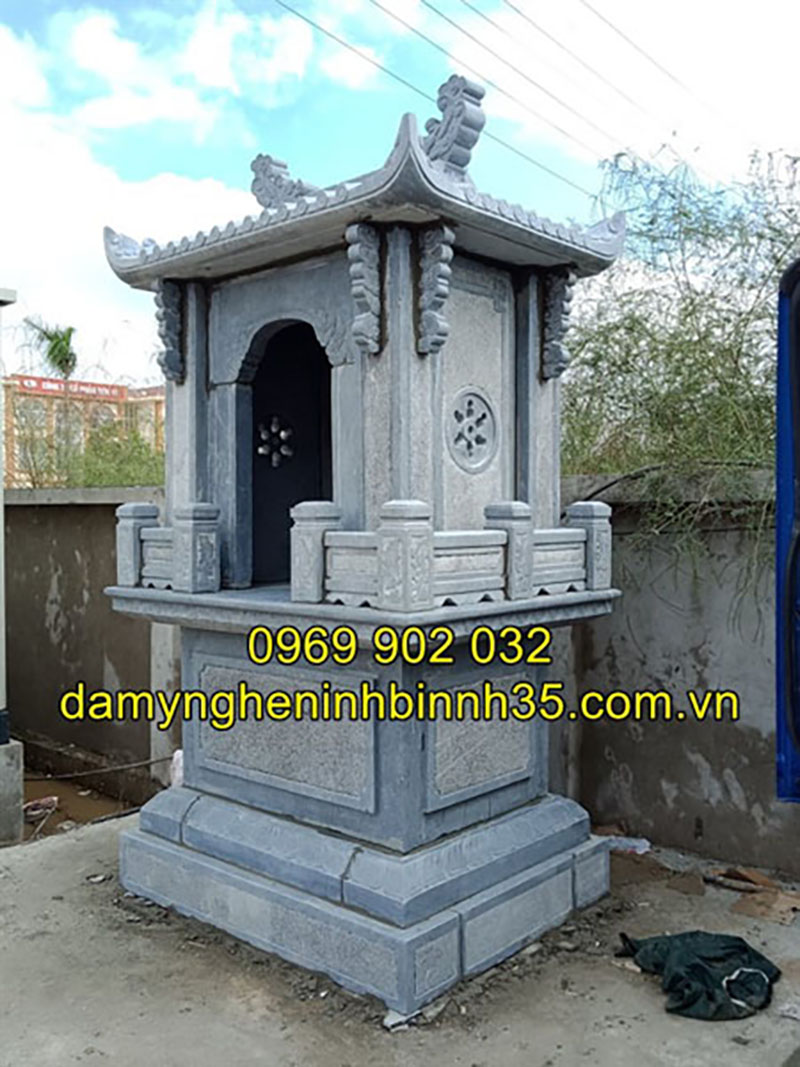 Mẫu miếu thờ thần linh