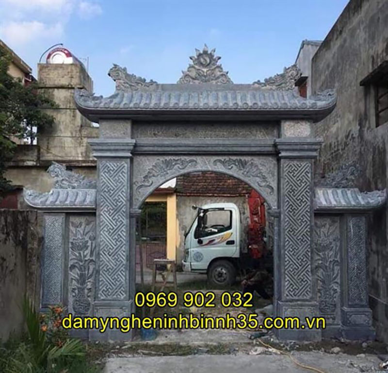 cổng từ đường