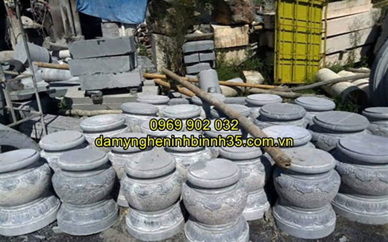 Mẫu chân cột đá
