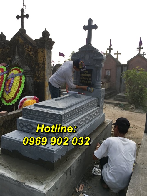 Giá thành của mẫu mộ bằng đá nguyên khối đẹp bán tại Hưng Yên