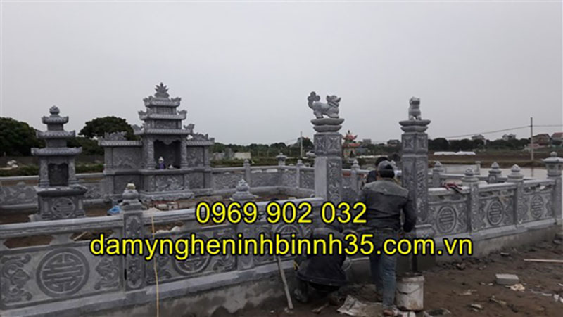 Mẫu lăng mộ đá