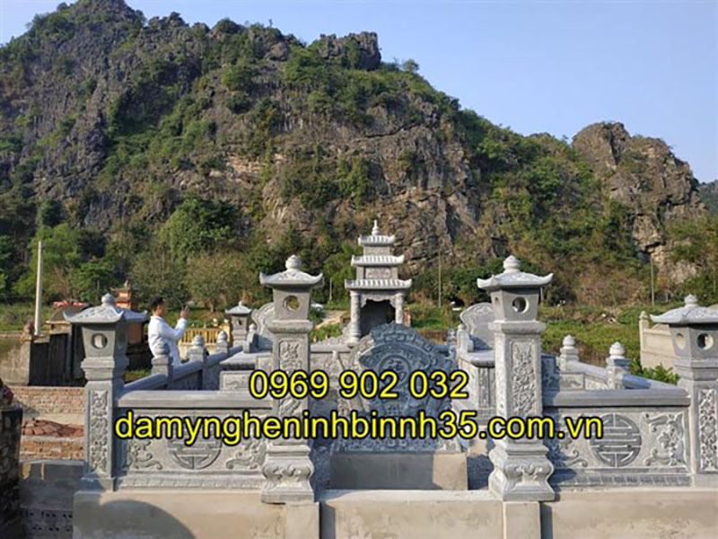 Mẫu lăng mộ đá