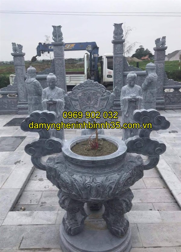 Mẫu đồ thờ đá