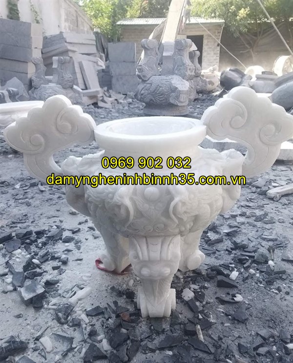 lư hương đá giá bao nhiêu