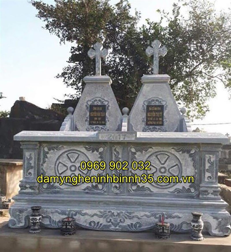 Mẫu mộ đá đôi