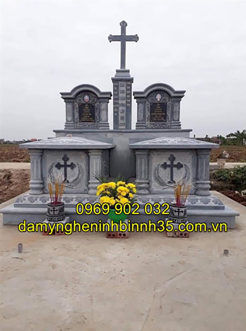 mộ Công giáo đá xanh cao cấp