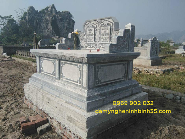mộ đá tam sơn, mộ đá tam cấp