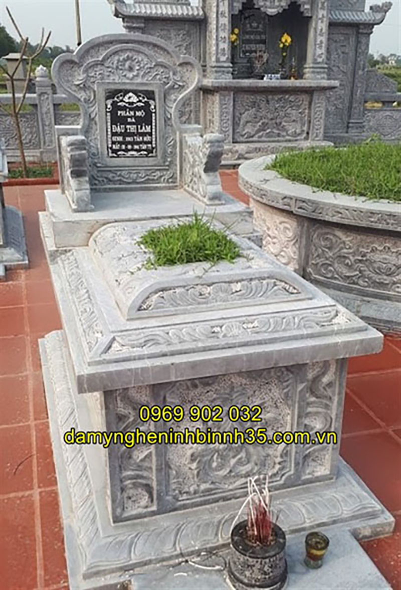 Mẫu mộ bành đá
