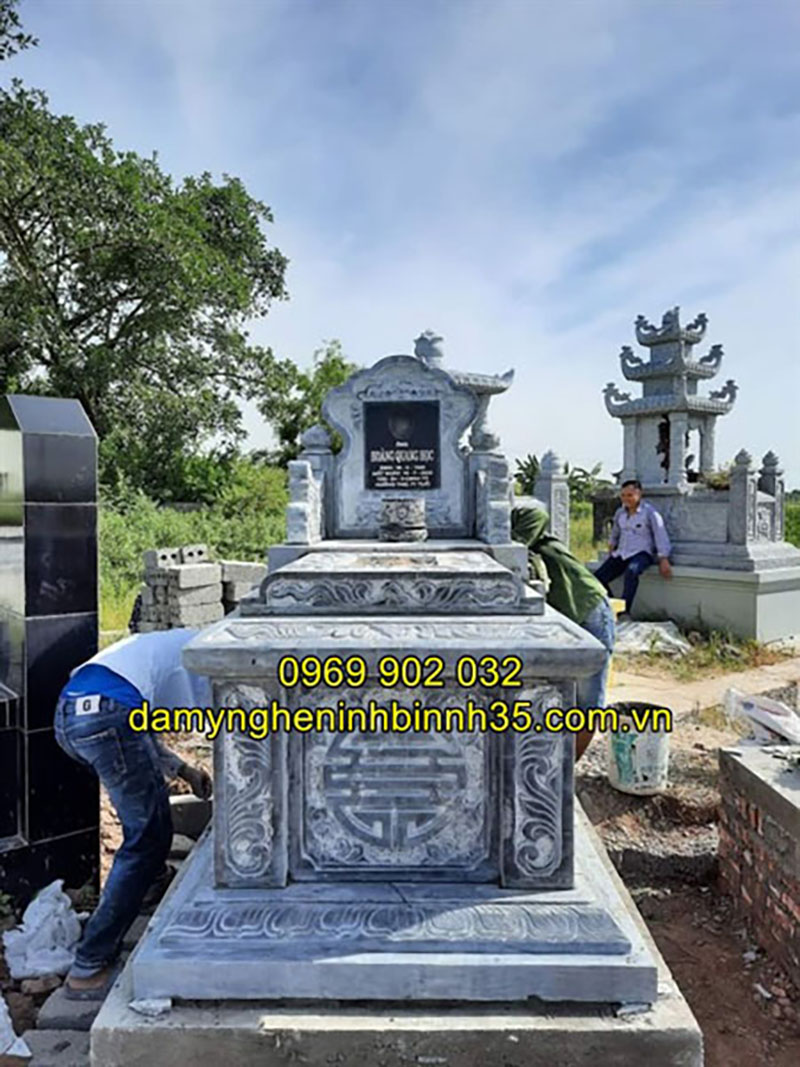 Mẫu mộ bành đá
