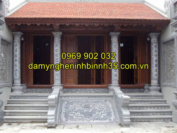 bậc thềm đá đình chùa