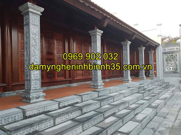 bậc thềm đá đình chùa
