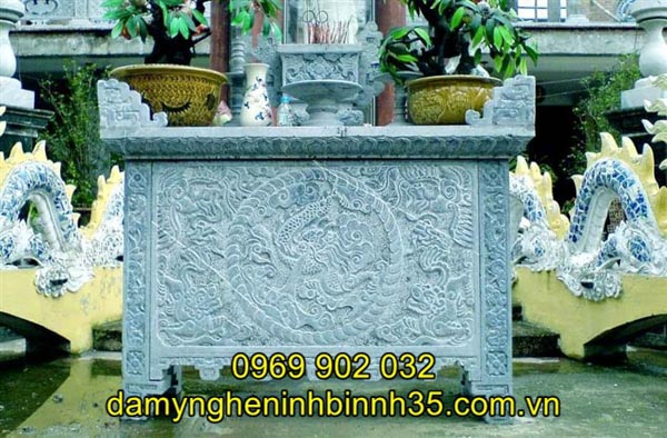 mẫu bàn lễ đá