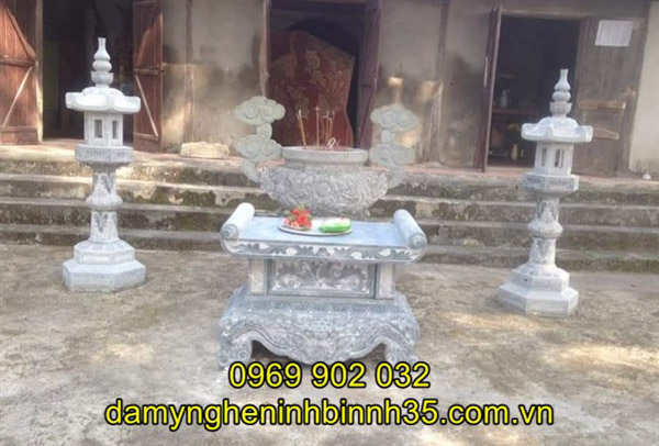 mẫu bàn lễ đá