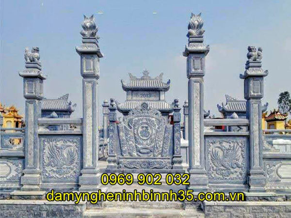 cổng đá tự nhiên