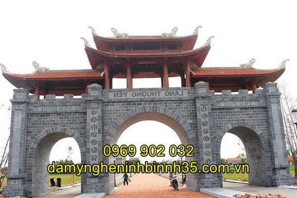 cổng tam quan đá