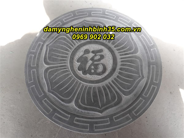 Mẫu mâm bồng đá đẹp