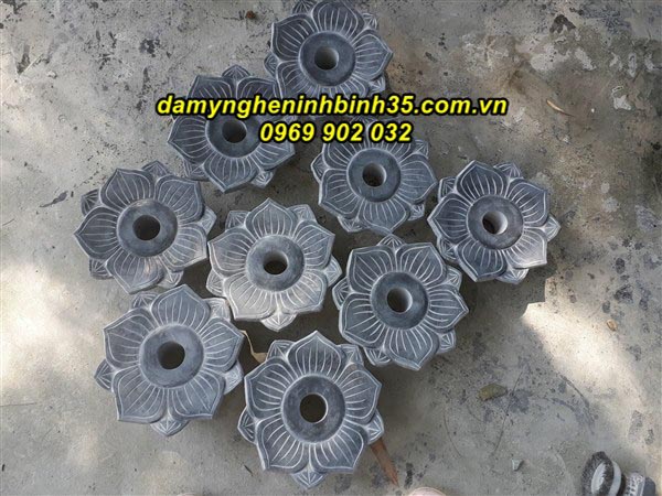 Mẫu mâm bồng đá đẹp