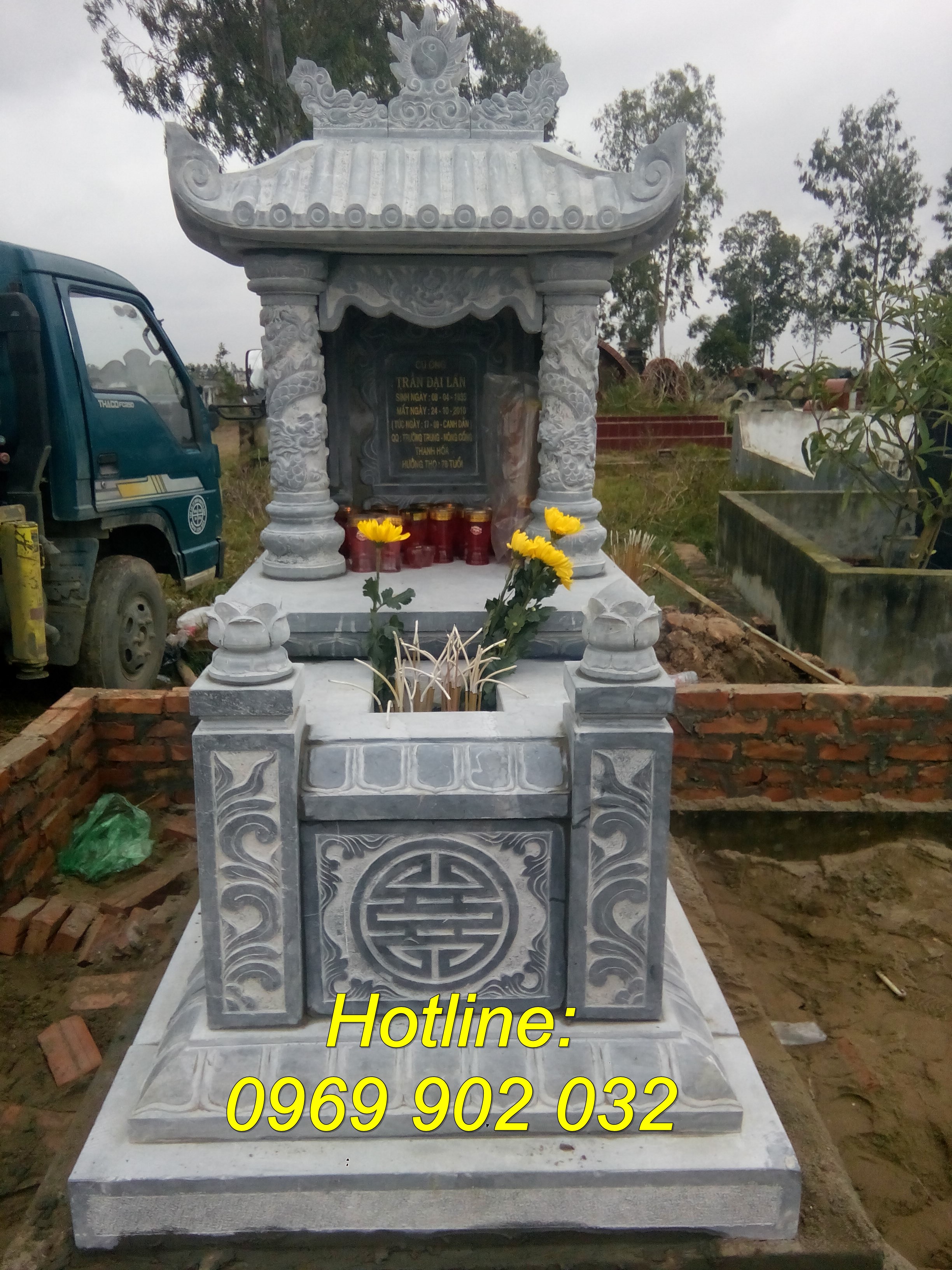 Mẫu mộ bằng đá nguyên khối đẹp bán tại An Giang