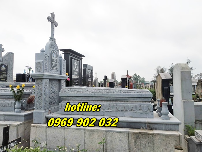 Mẫu mộ công giáo đá xanh đẹp bán tại Hà Nội