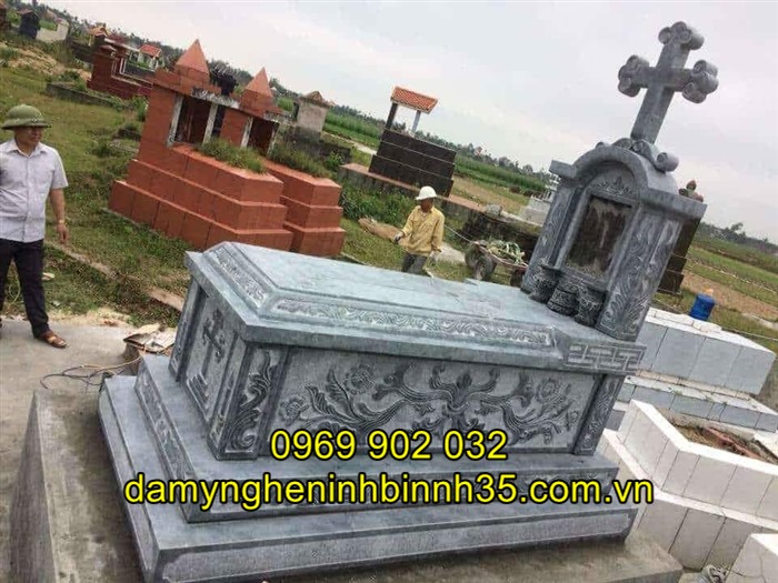 Mẫu mộ đá công giáo đẹp tại Hải Dương