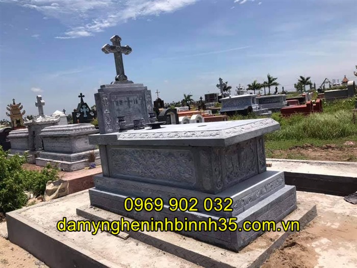 Mẫu mộ đá công giáo đẹp tại Hải Dương