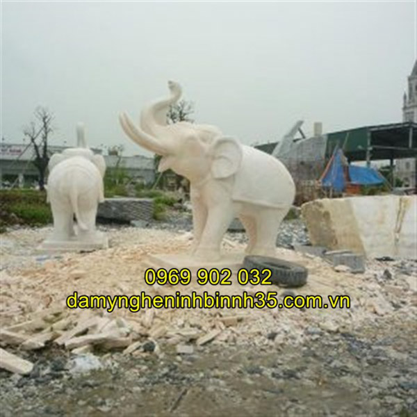 tượng voi đá