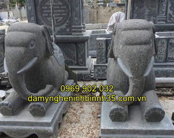 tượng voi đá