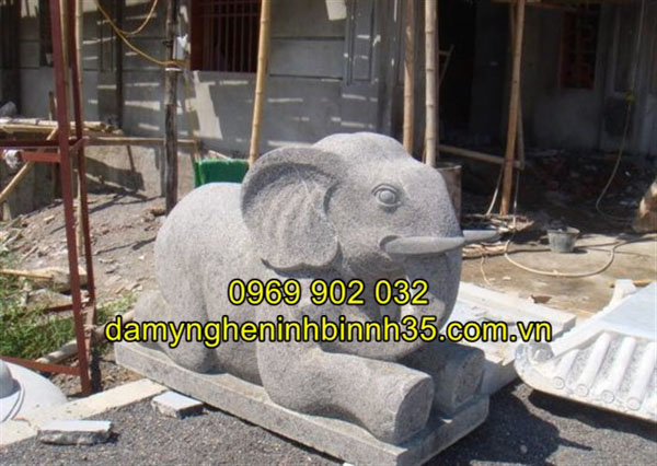 tượng voi đá