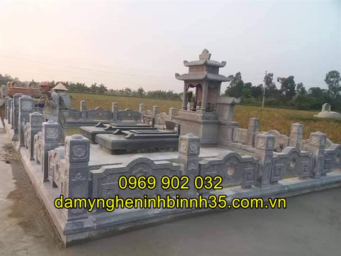 Khu lăng mộ bằng đá đẹp tại Hải Dương